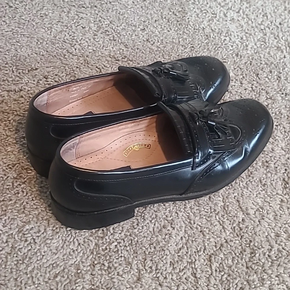 EUC Bostonian Classics Wing Tip Kiltie Black Leather Tassel Loafers Men 9.5M